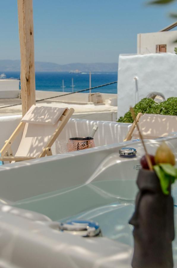 Honey & Cinnamon Luxury Suite Naxos City Exterior photo